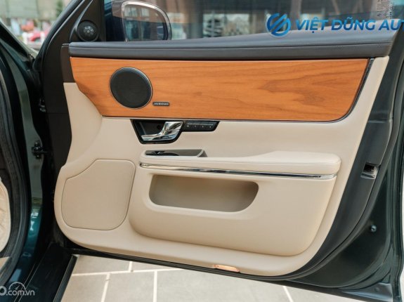 Jaguar XJ 5.0 2013 - Giá 1 tỷ 889tr