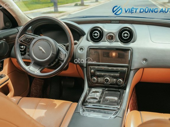 Jaguar XJ 3.0 2015 - Bao check hãng toàn quốc.