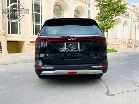 Kia Carnival 2022 - Biển thành phố, xe mới như hãng, odo chuẩn 11.600km, cực đẹp