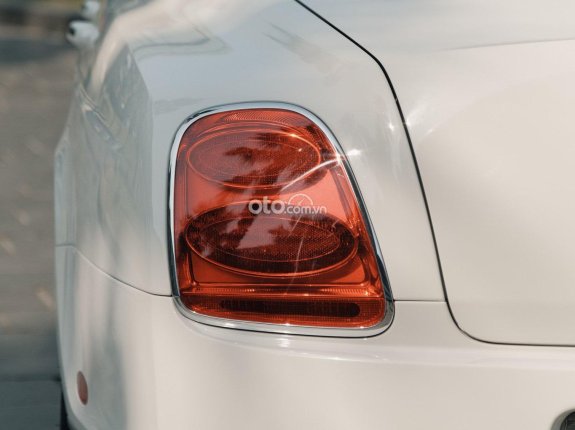 Bentley Flying Spur 2011 - Model 2012