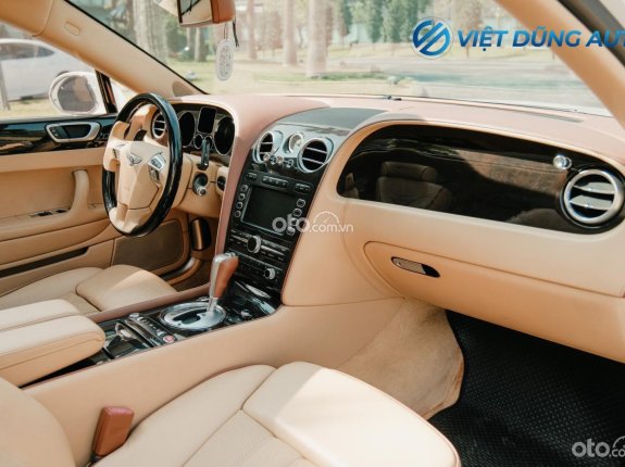 Bentley Flying Spur 2011 - Model 2012