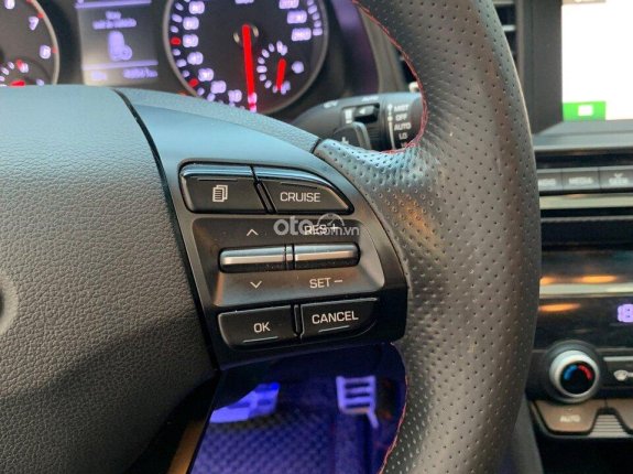 Hyundai Elantra 2020 - Xe cực đẹp, xe gia đình đi như mới, có hỗ trợ ngân hàng