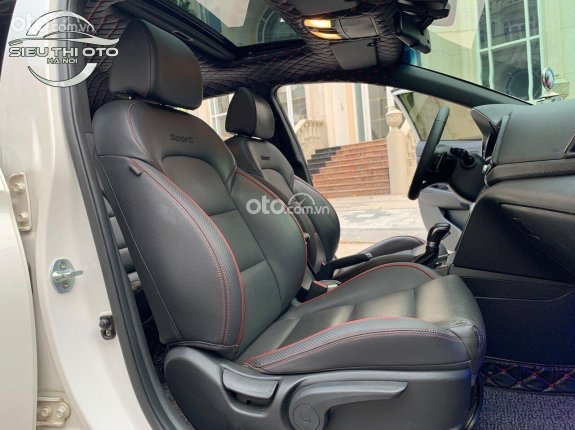 Hyundai Elantra 2020 - Xe cực đẹp, xe gia đình đi như mới, có hỗ trợ ngân hàng