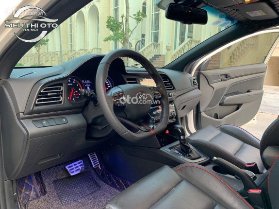 Hyundai Elantra 2020 - Xe cực đẹp, xe gia đình đi như mới, có hỗ trợ ngân hàng