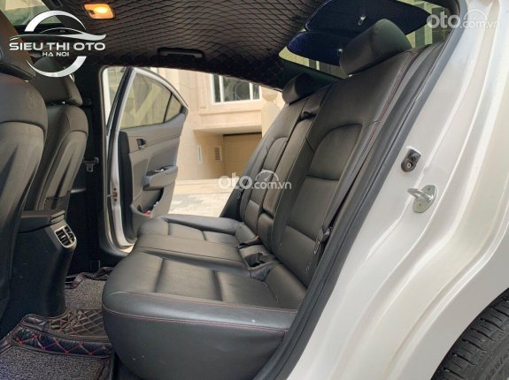Hyundai Elantra 2020 - Xe cực đẹp, xe gia đình đi như mới, có hỗ trợ ngân hàng