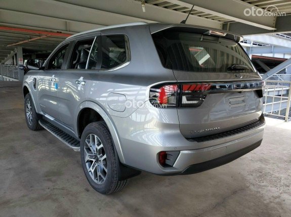 Ford Everest Ambiente 2.0 AT 4x2 2023 - Ưu đãi đặc biệt cho khách hàng lấy xe trong tháng 04