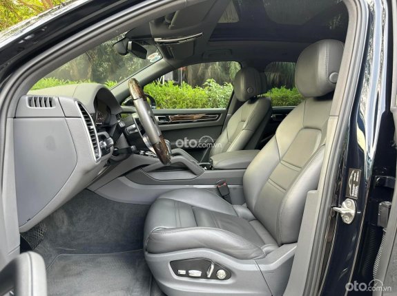 Porsche Cayenne Phiên bản khác 2019 - Xe chạy 1.9 vạn km