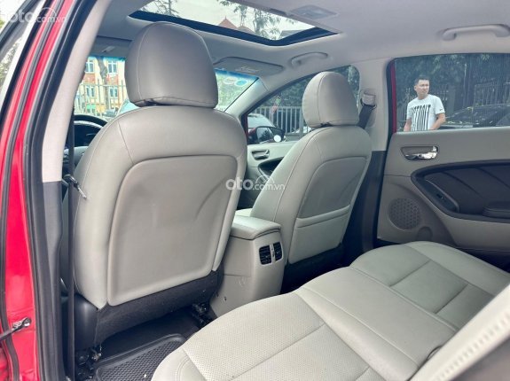 Kia K3 2.0AT 2016 - Đăng ký lần đầu 2016, ít sử dụng, giá 455tr