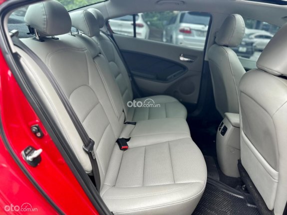 Kia K3 2.0AT 2016 - Đăng ký lần đầu 2016, ít sử dụng, giá 455tr