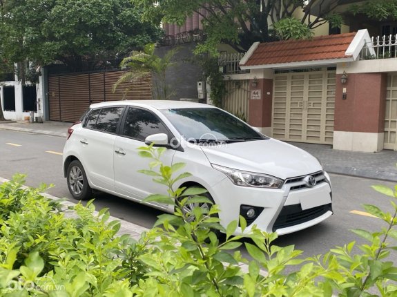 Toyota Yaris 2016 - Màu trắng, biển Hà Nội