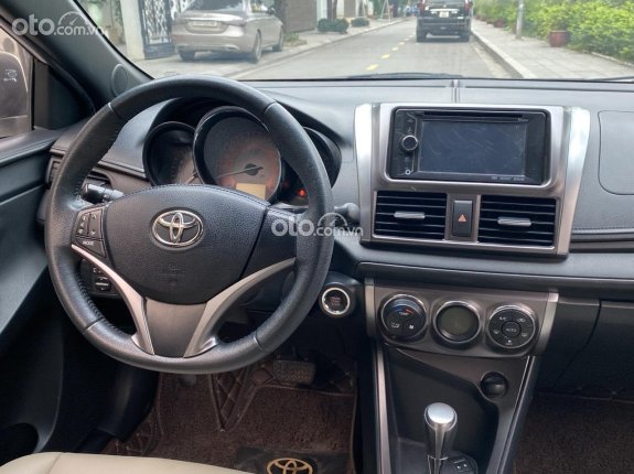 Toyota Yaris 2016 - Màu trắng, biển Hà Nội