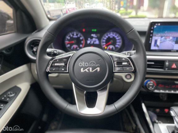 Kia K3 1.6 Luxury 2022 - Giá còn cực tốt