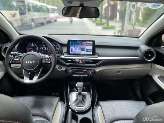 Kia K3 1.6 Luxury 2022 - Giá còn cực tốt