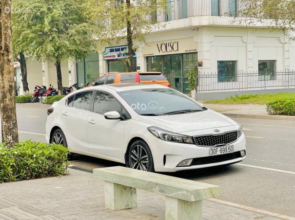Kia Cerato 2016 - Cực đẹp, gầm bệ chắc nịch, hỗ trợ trả góp 70%