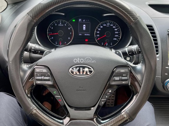 Kia Cerato 2016 - Cực đẹp, gầm bệ chắc nịch, hỗ trợ trả góp 70%