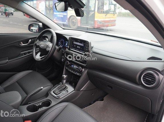 Hyundai Kona 2.0 AT Đặc biệt 2019 - Xe đi gia đình cực giữ gìn