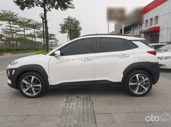 Hyundai Kona 2.0 AT Đặc biệt 2019 - Xe đi gia đình cực giữ gìn