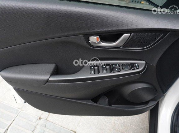 Hyundai Kona 2.0 AT Đặc biệt 2019 - Xe đi gia đình cực giữ gìn