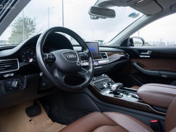 Audi A8 2010 - Giá 860tr