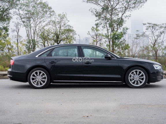 Audi A8 2010 - Giá 860tr