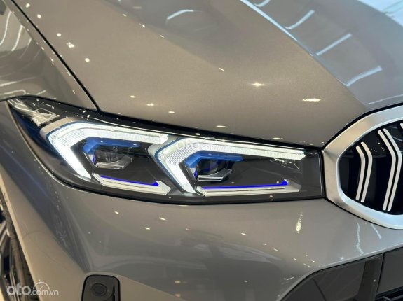 BMW 330i M Sport 2023 - Đủ màu, giao ngay, giá tốt nhất toàn quốc, ưu đãi ngập tràn, liên hệ em Tiến