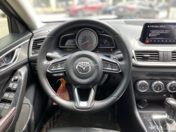 Mazda 3 1.5L Sedan 2018 - Giá còn cực tốt
