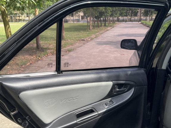 Toyota Vios 2005 - Nội thất đẹp, gầm bệ không mục mọt