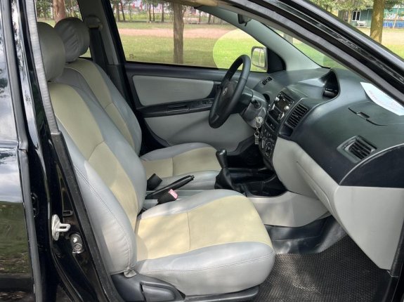 Toyota Vios 2005 - Nội thất đẹp, gầm bệ không mục mọt