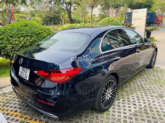 Mercedes-Benz C200 Avantgarde Plus 2023 - Bản Plus V1 - Siêu lướt - Ưu đãi KM