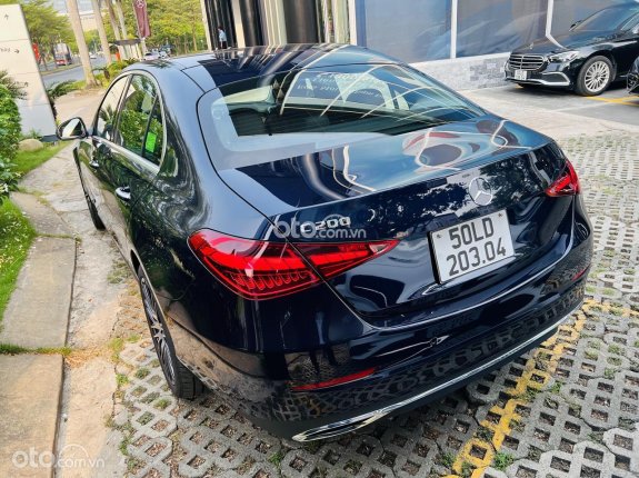Mercedes-Benz C200 Avantgarde Plus 2023 - Bản Plus V1 - Siêu lướt - Ưu đãi KM