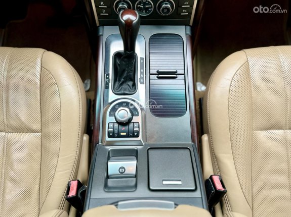 Land Rover Range Rover Phiên bản khác 2009 - Model 2010, màu trắng, nội thất kem, giá siêu sốc