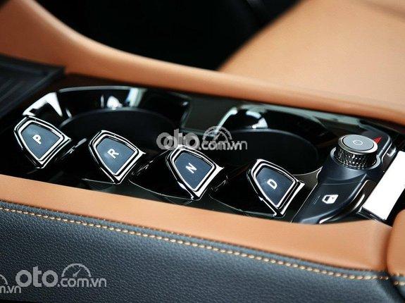 VinFast VF8 2024 - Ưu đãi khủng đầu liên hệ ngay để giữ ưu đãi