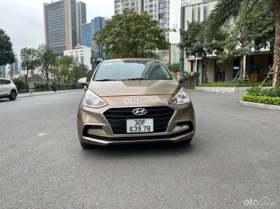 Hyundai Grand i10 Sedan 1.2 AT 2019 - Số tự động