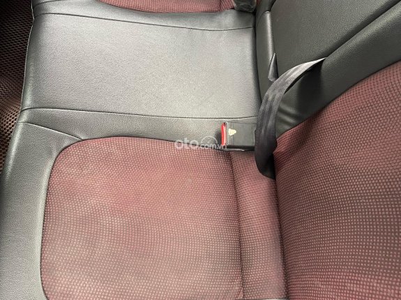 Hyundai Grand i10 Sedan 1.2 AT 2019 - Số tự động