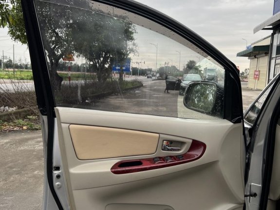 Toyota Innova 2006 - Bản G xe gia đình