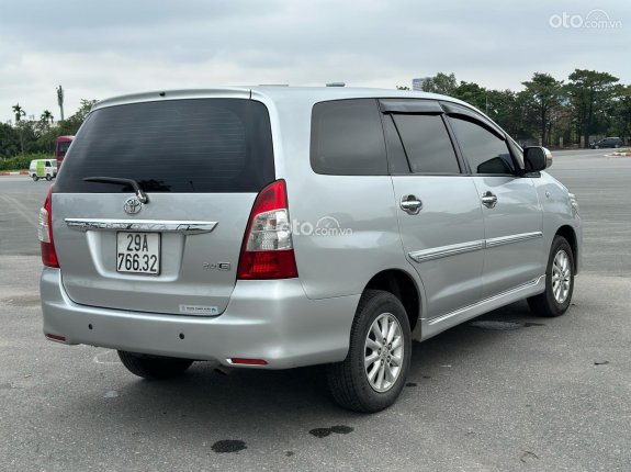 Toyota Innova 2.0E 2013 - Số sàn