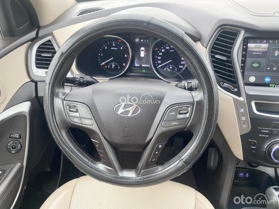 Hyundai Santa Fe 2.2L Dầu Tiêu chuẩn 2016 - Cam kết nguyên bản từ nhà sản xuất