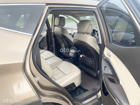 Hyundai Santa Fe 2.2L Dầu Tiêu chuẩn 2016 - Cam kết nguyên bản từ nhà sản xuất