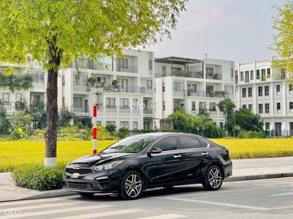 Kia Cerato 1.6 AT Deluxe 2020 - Màu đen