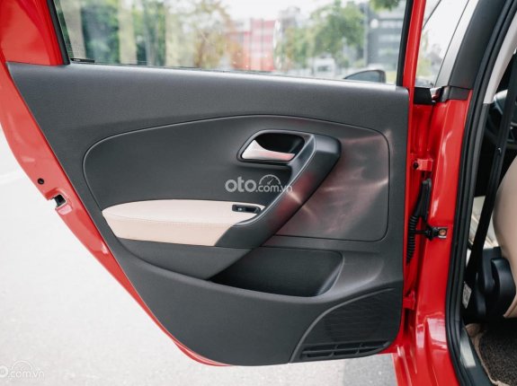 Volkswagen Polo 1.6 Hatchback 2018 - Siêu đẹp