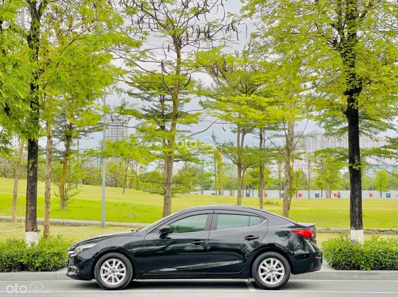 Mazda 3 1.5L Sedan 2017 - Facelift