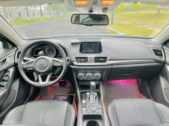 Mazda 3 1.5L Sedan 2017 - Facelift