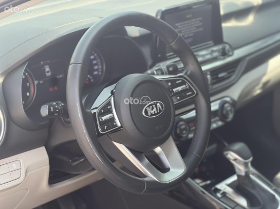 Kia Cerato 1.6 AT Luxury 2020 - Giá còn cực tốt