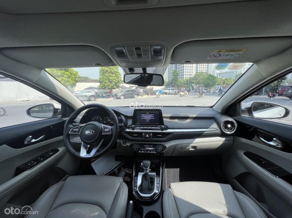 Kia Cerato 1.6 AT Luxury 2020 - Giá còn cực tốt