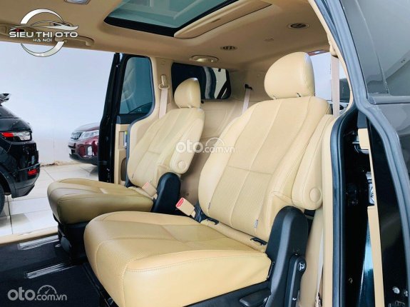 Kia Sedona 2.2 Luxury 2020 - Biển thành phố, máy dầu, xe cực mới