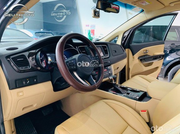 Kia Sedona 2.2 Luxury 2020 - Biển thành phố, máy dầu, xe cực mới