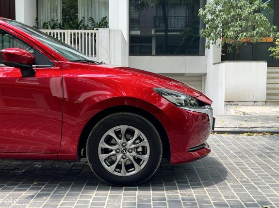 Mazda 2 Sedan 1.5L Deluxe 2022 - Màu đỏ, siêu lướt