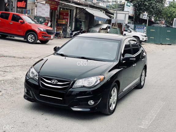 Hyundai Avante 1.6 AT 2011 - Xe gia đình sử dụng giữ gìn còn rất đẹp, bán nhanh giá hợp lý