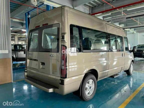 Ford Transit 2023 - Sẵn xe giao ngay 2 màu vàng/ đen