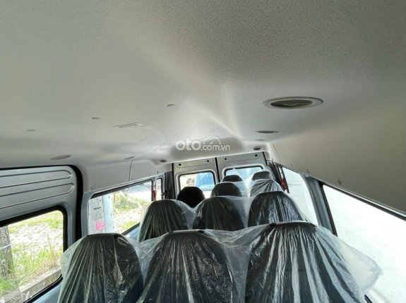 Ford Transit 2023 - Sẵn xe giao ngay 2 màu vàng/ đen